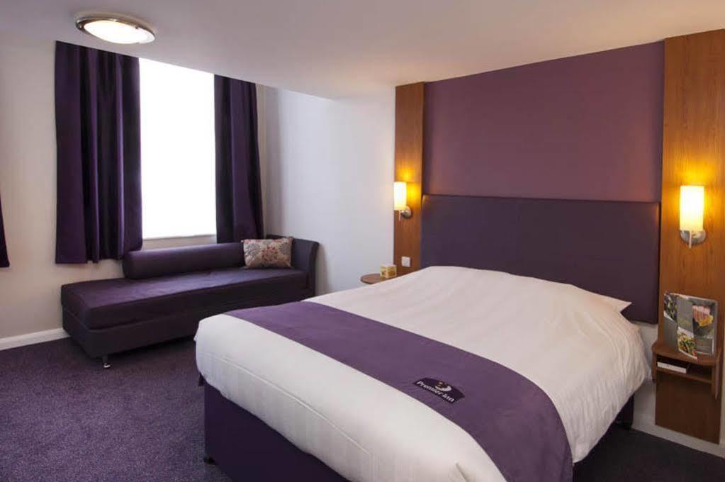 Premier Inn Bradford Central Exterior foto